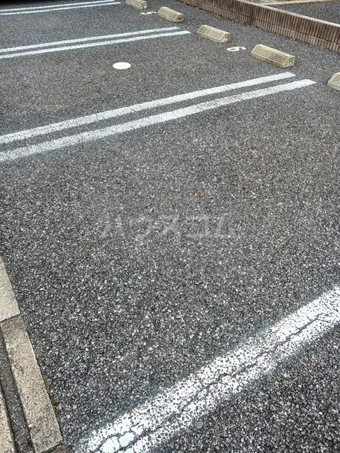 20/26 駐車場