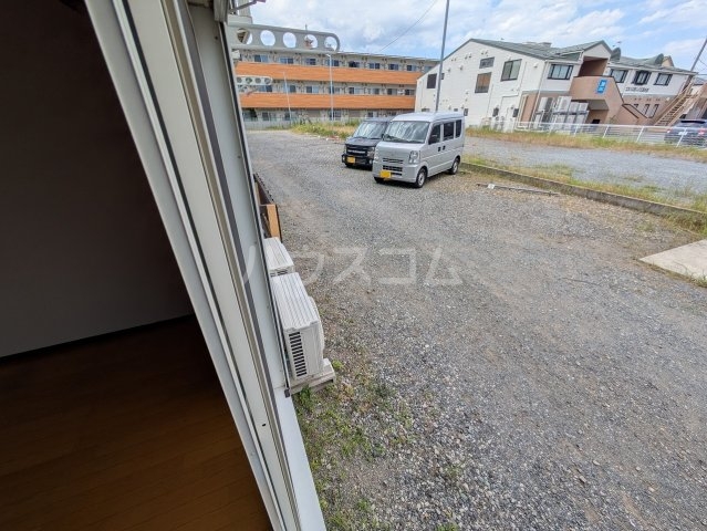 21/30 駐車場