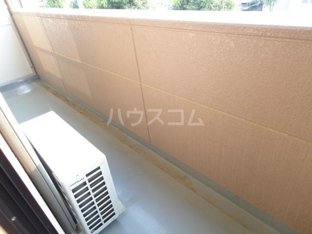 20/27 バルコニー