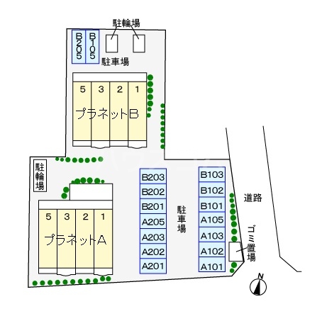 22/28 駐車場