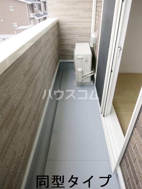 19/30 バルコニー