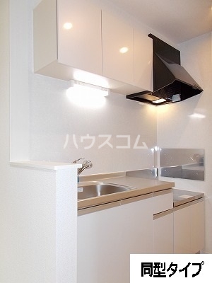 13/30 キッチン