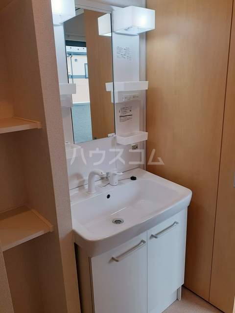 18/30 洗面