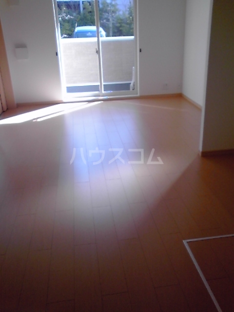 13/23 バルコニー