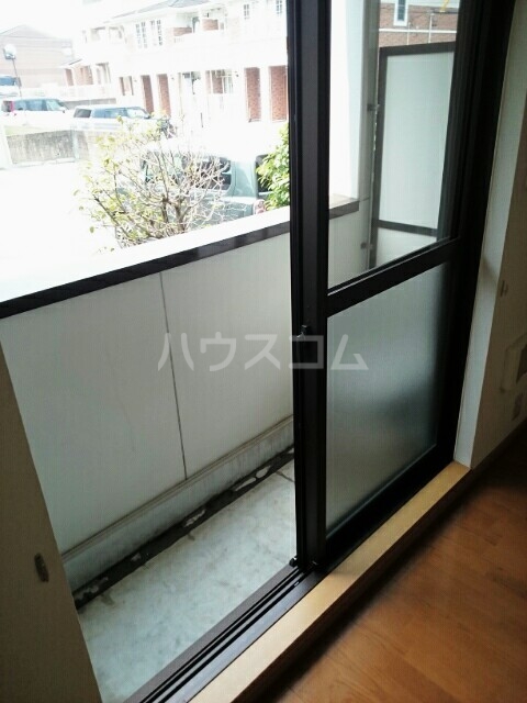 19/25 バルコニー