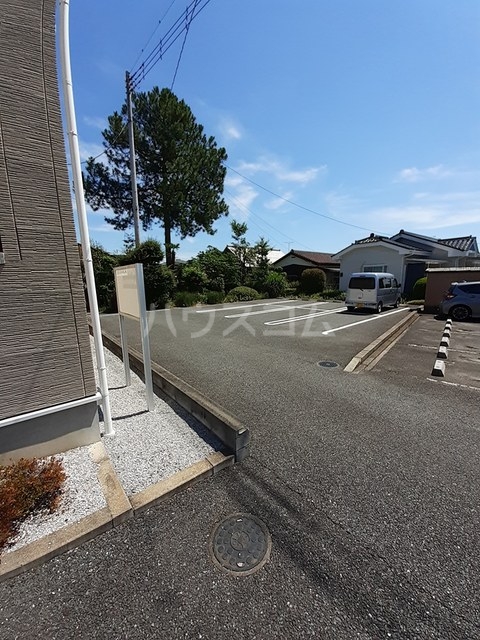 15/27 駐車場