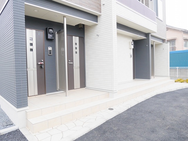 14/21 エントランス