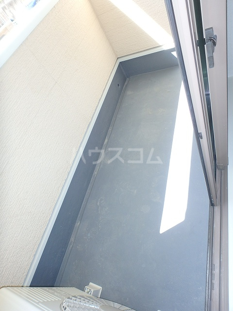 13/22 バルコニー