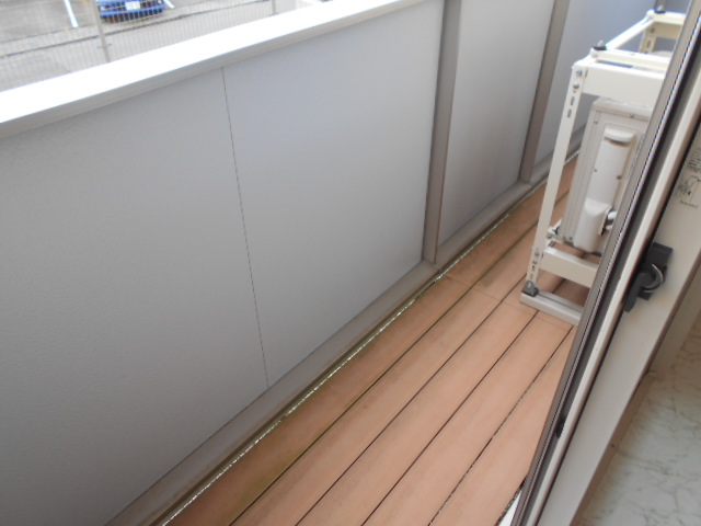 14/27 バルコニー