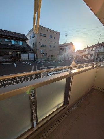 18/23 バルコニー