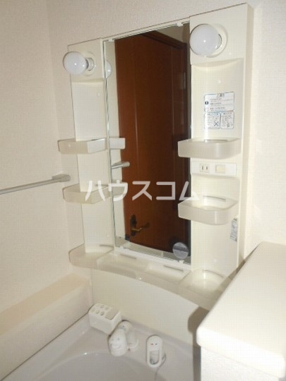 13/30 洗面