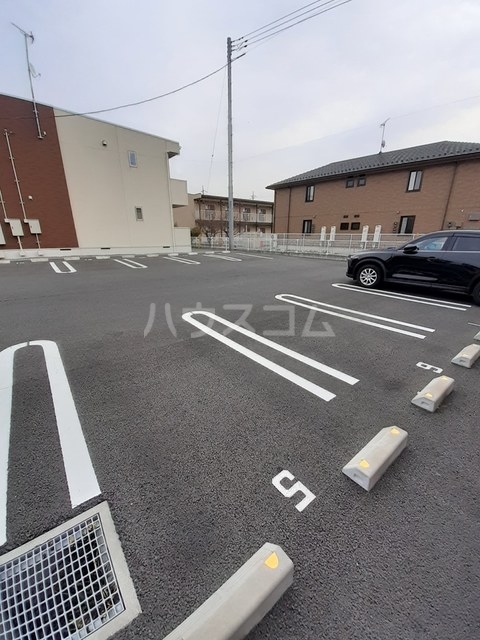 15/21 駐車場
