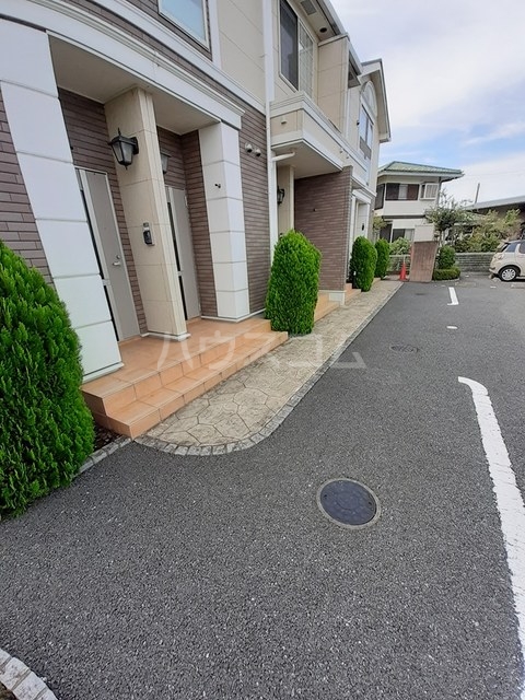 14/21 エントランス