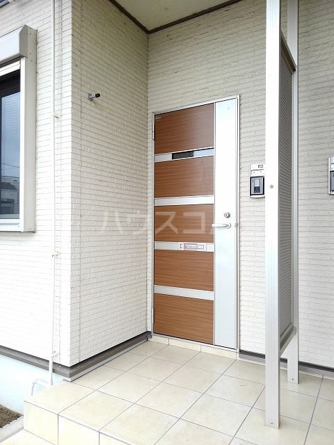 15/26 エントランス