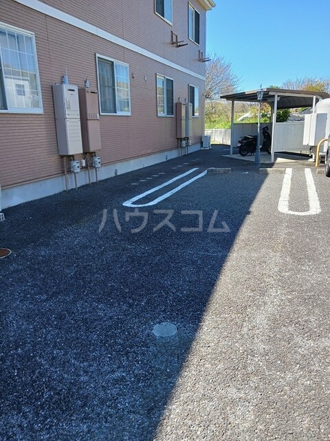 2/8 駐車場