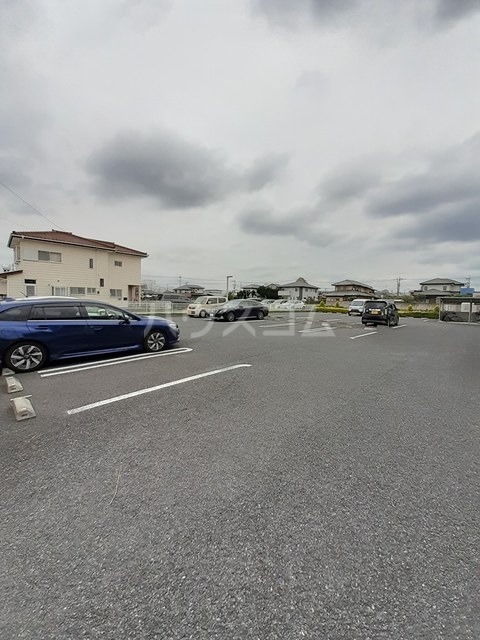 15/21 駐車場