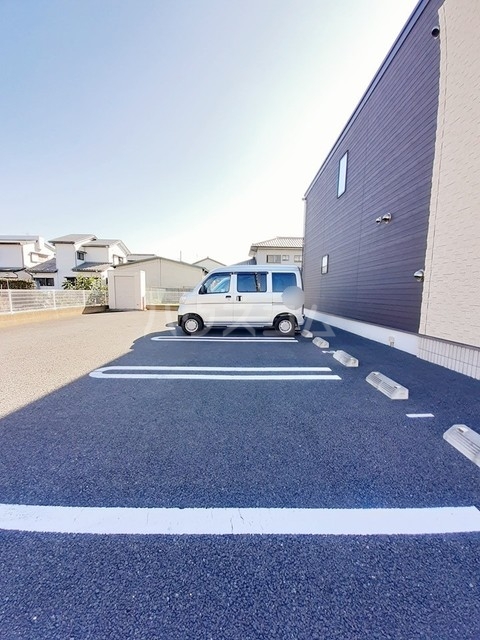 26/30 駐車場