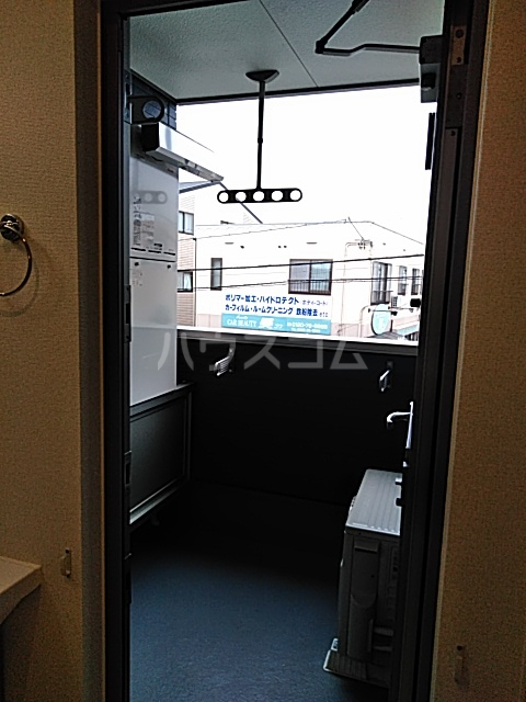 19/30 バルコニー