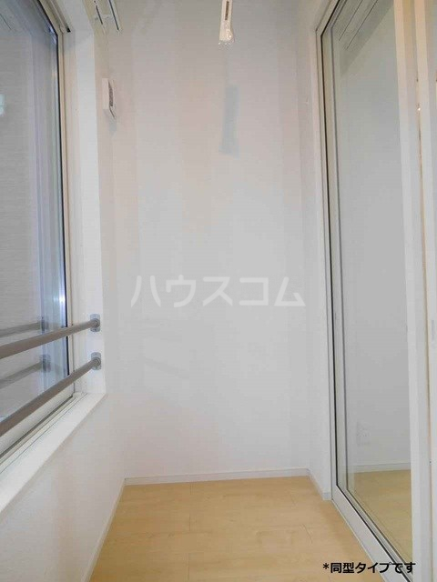 17/29 バルコニー