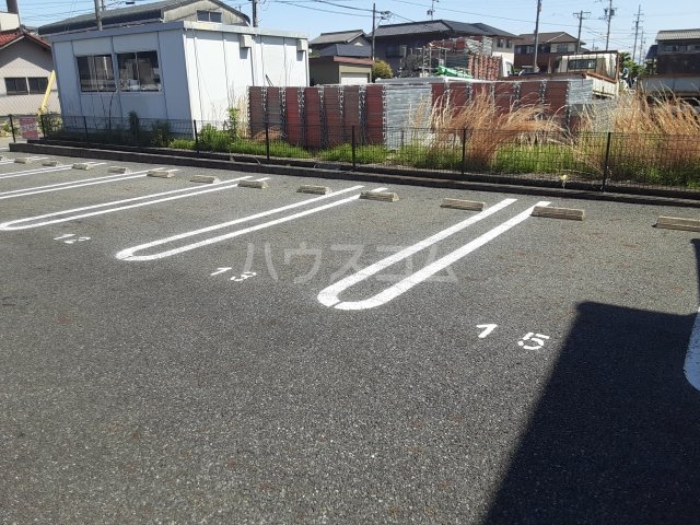 20/25 駐車場