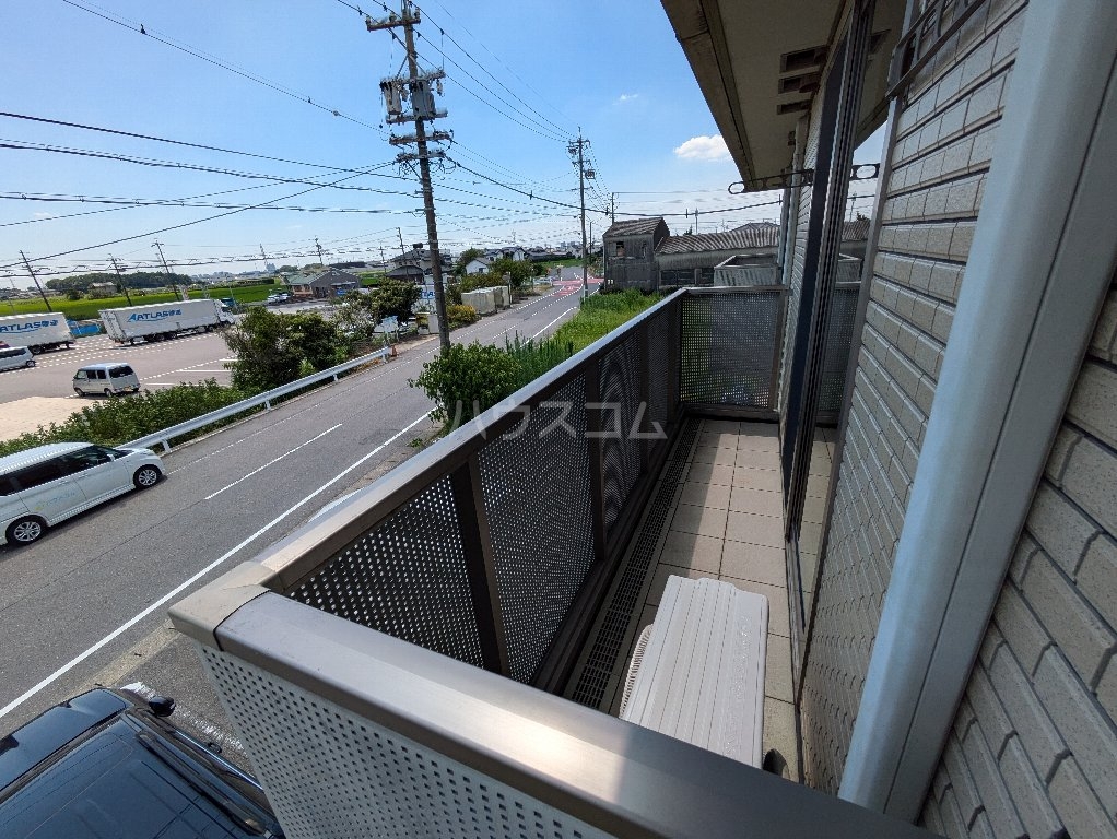 18/24 バルコニー