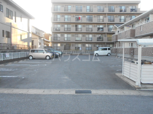 29/30 駐車場