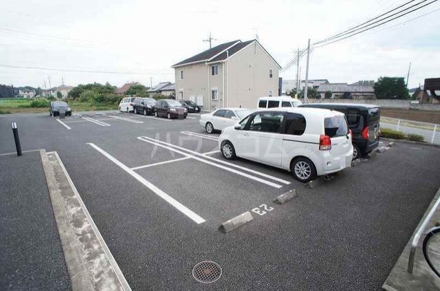 2/8 駐車場