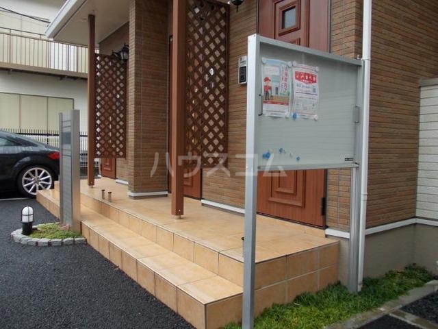 25/30 エントランス