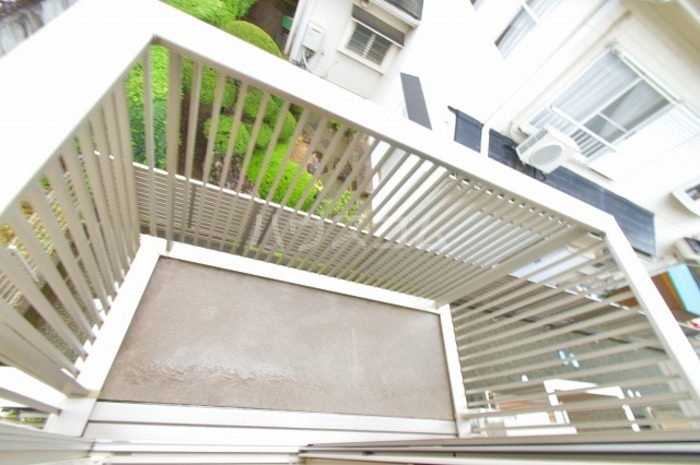 18/30 バルコニー