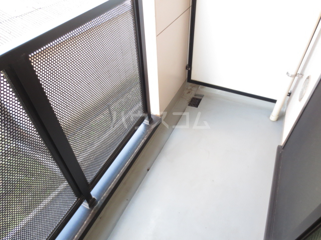 19/30 バルコニー