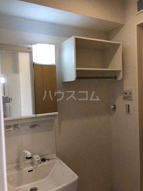 16/28 洗面