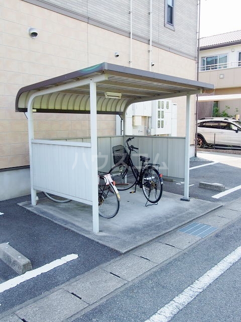14/15 駐車場