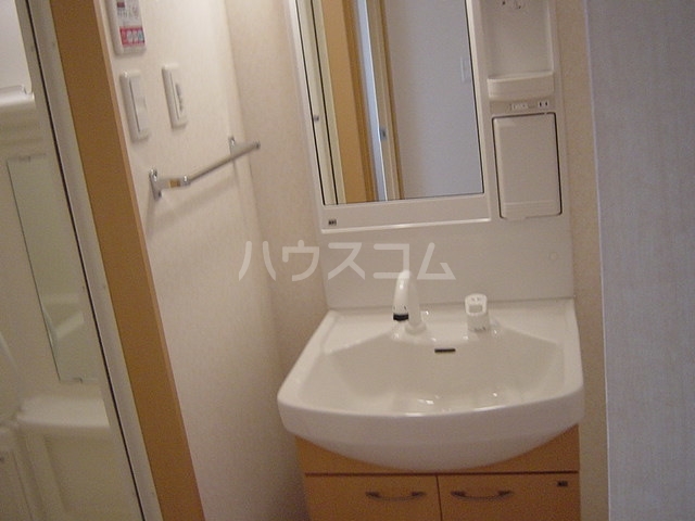 16/25 洗面