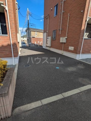 23/30 エントランス