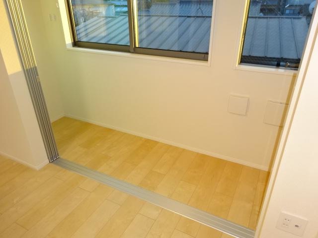 18/28 バルコニー