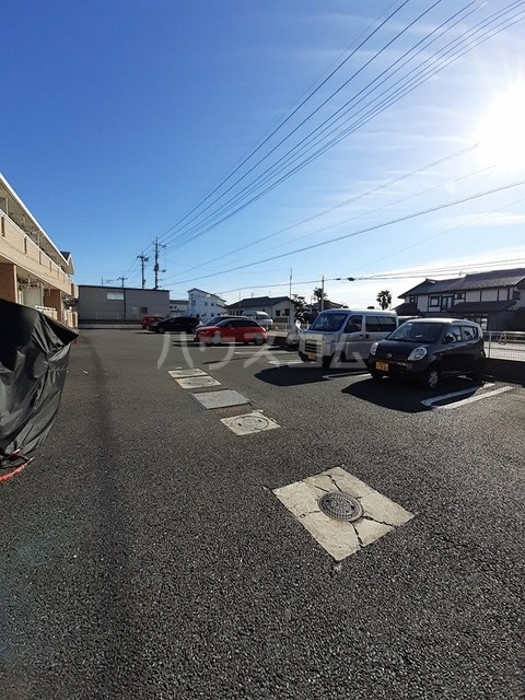15/27 駐車場