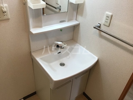 16/23 洗面