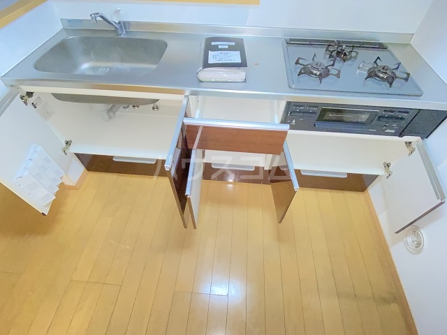 13/30 キッチン