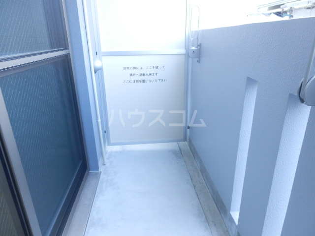 15/28 バルコニー