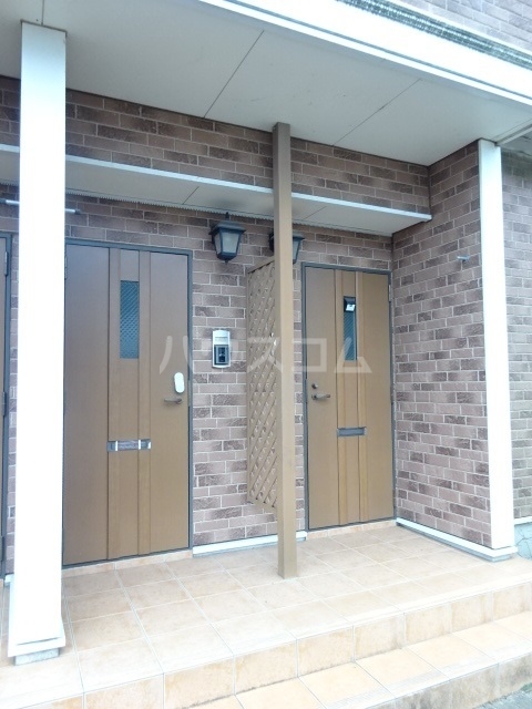 13/20 エントランス