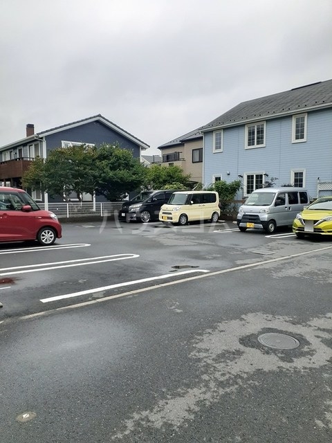 26/30 駐車場