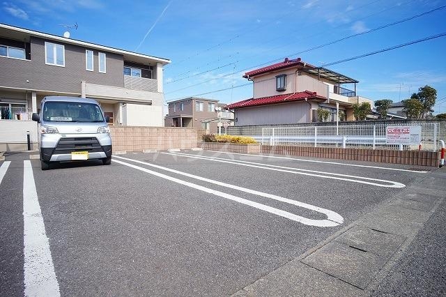 15/21 駐車場