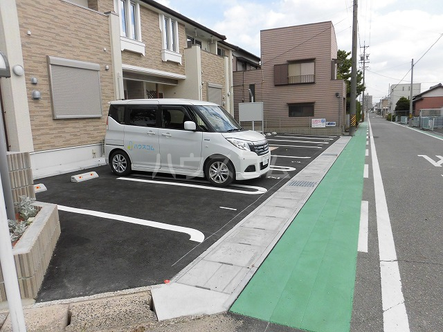 24/30 駐車場