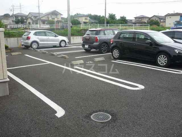 15/21 駐車場