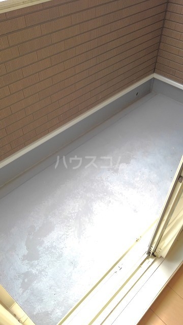 17/28 バルコニー