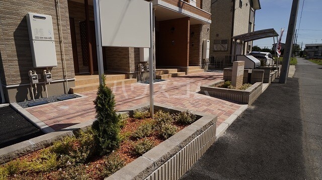 13/20 エントランス