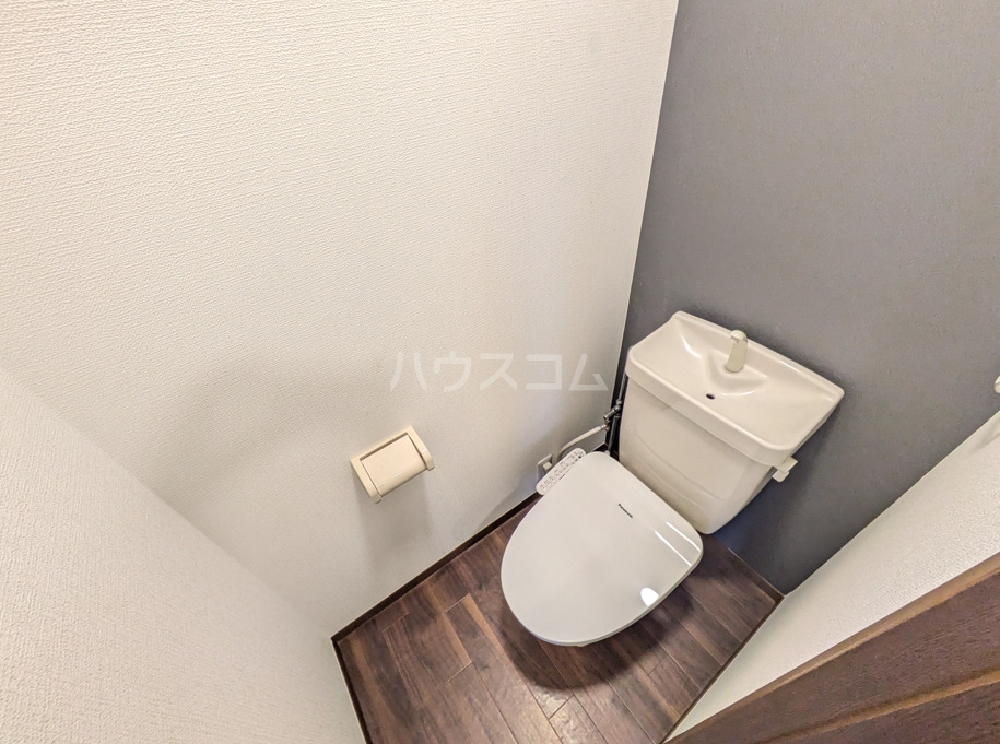 13/30 トイレ
