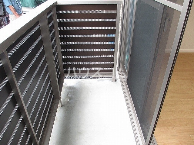 16/28 バルコニー