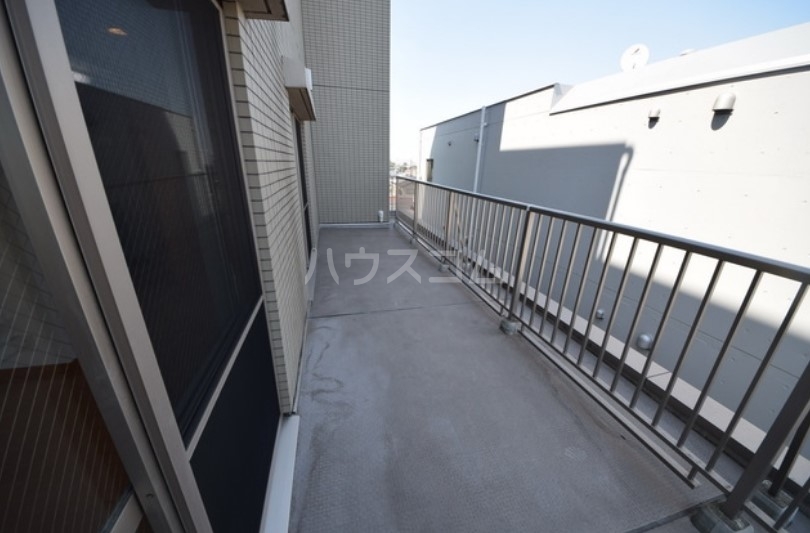 13/26 バルコニー