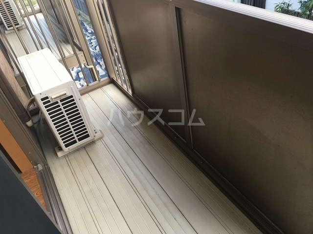 13/23 バルコニー